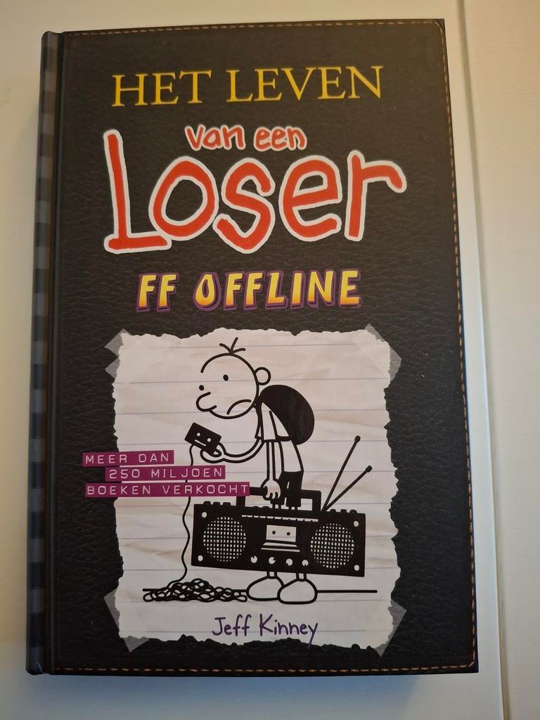 Jeff Kinney - Ff offline, Boeken, Kinderboeken | Jeugd | 10 tot 12 jaar, Zo goed als nieuw, Ophalen of Verzenden