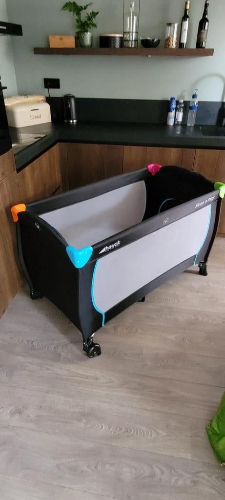 Te koop: campingbedje, Ophalen of Verzenden, Zo goed als nieuw, Reisbedje