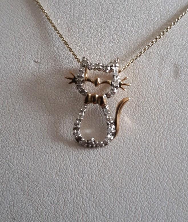 9 karaat gouden kettinghanger kat met diamant, Verzenden, Nieuw, Goud, Goud