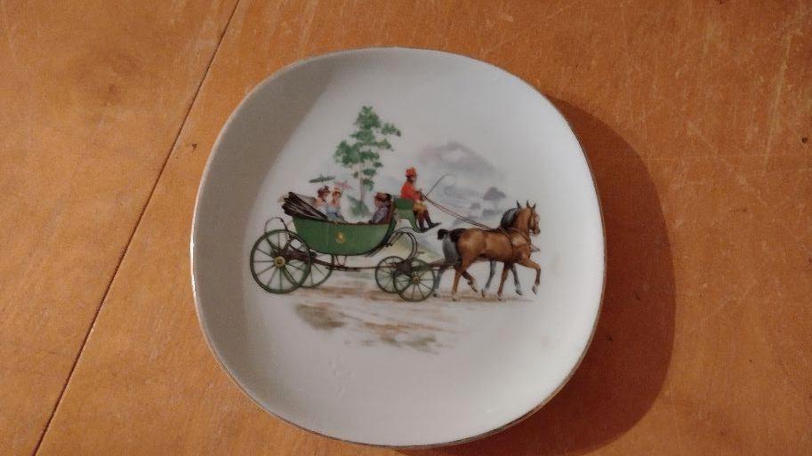 Vintage gebaksbordje, Gebruikt, Ophalen of Verzenden, Bord(en), Overige stijlen