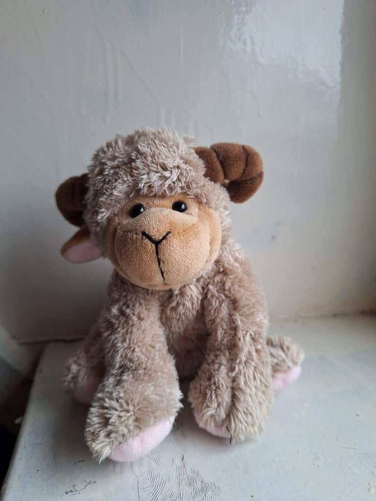 Happy Horse Ram / Schaap knuffel 2006 - Beige / Bruin, Ophalen of Verzenden, Zo goed als nieuw, Overige typen