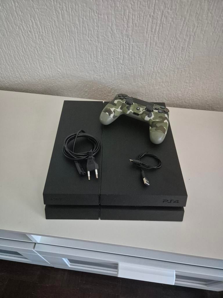 PlayStation 4 1T met controller, Spelcomputers en Games, Spelcomputers | Sony PlayStation 4, Ophalen, Gebruikt, 1 TB, Met 1 controller