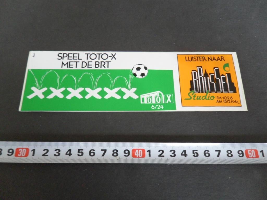 sticker België Speel TOTO-X met de BRT  Studio Brussel, Ophalen, Zo goed als nieuw