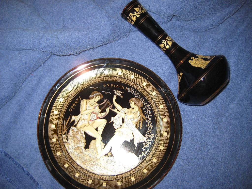 Grieks bord, 24K goud, Ophalen of Verzenden, Zo goed als nieuw, Porselein, Bord of Schaal