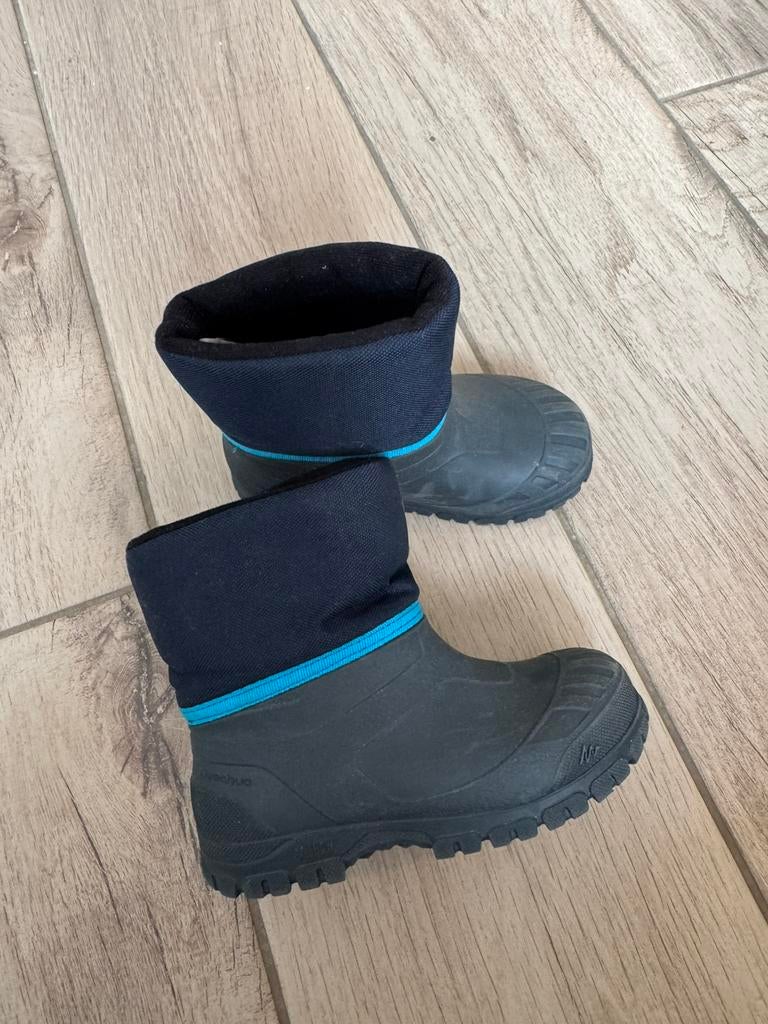 Snowboots decathlon 26/27, Ophalen, Zo goed als nieuw, Jongen of Meisje, Laarzen