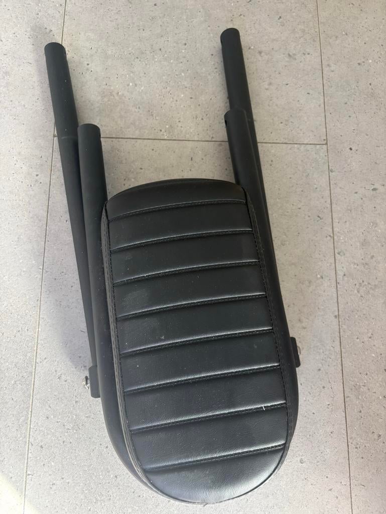 Achterzitje fatbike v8, Fietsen en Brommers, Ophalen of Verzenden, Zo goed als nieuw, Zadel