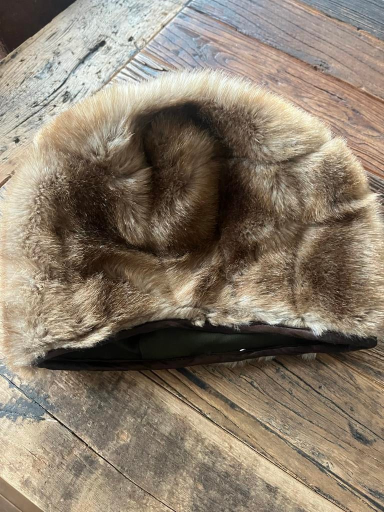 Vintage Echt Bontmuts, Ophalen of Verzenden, Gedragen, One size fits all, Hoed