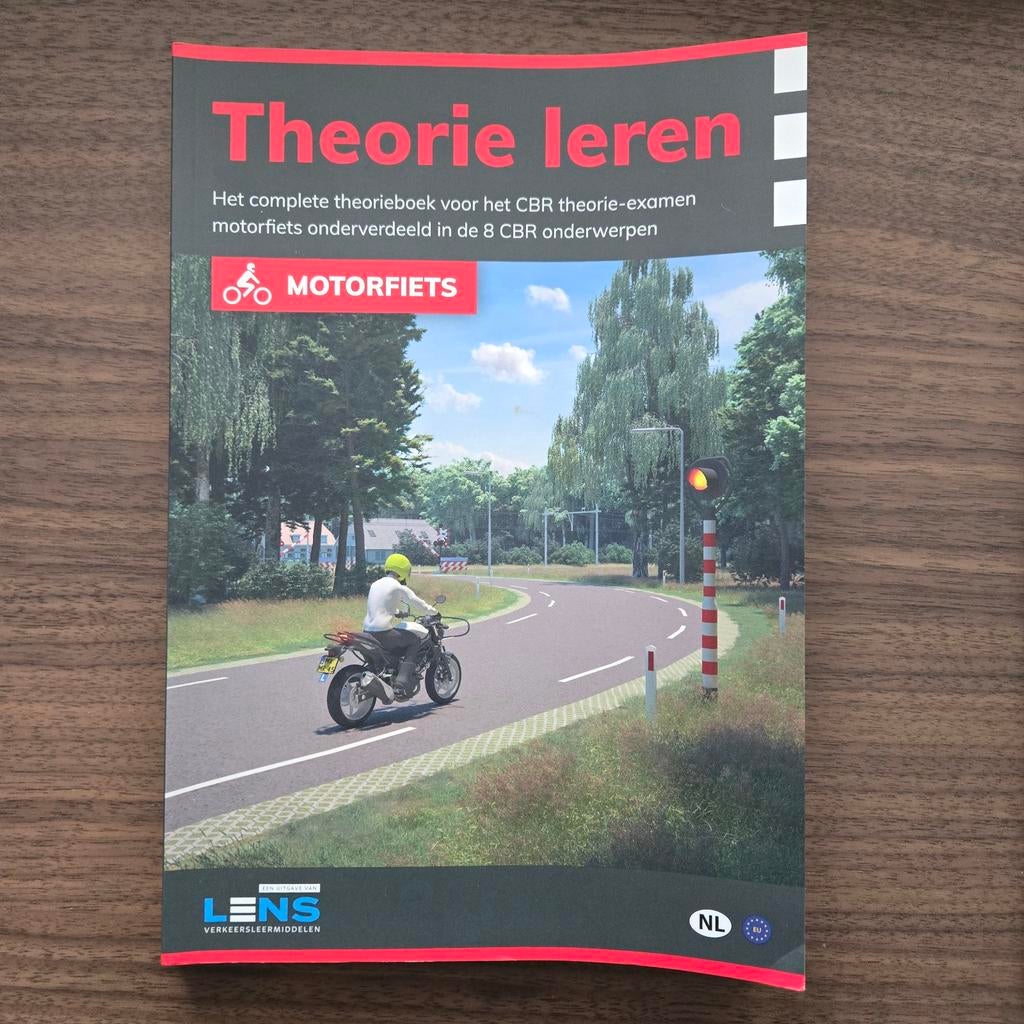 Theorieboek Rijbewijs A - Motorfiets, Boeken, Studieboeken en Cursussen, Ophalen of Verzenden, Zo goed als nieuw, Niet van toepassing