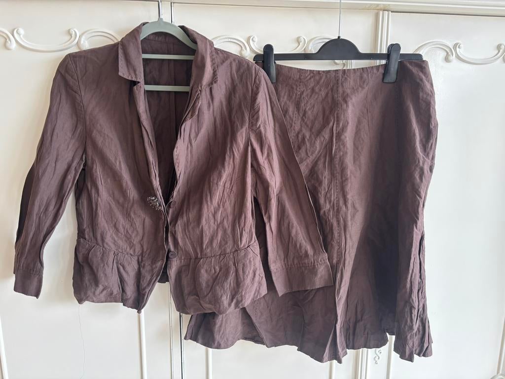 Nieuwstaat bruin jasje en rok merk Steilmann maat 38, Kleding | Dames, Maat 38/40 (M), Bruin, Ophalen of Verzenden, Zo goed als nieuw