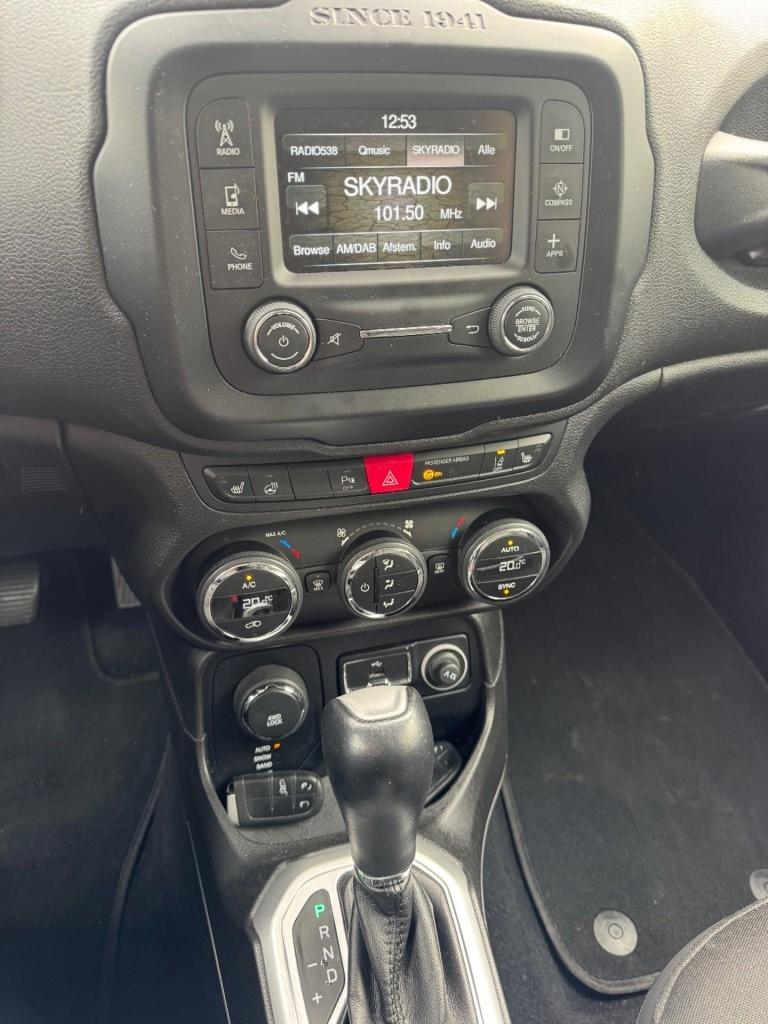 Jeep RENEGADE 1.4 MultiAir 75th Anniversary AWD VERHOOGD NET, Gebruikt, Euro 6, 4 cilinders, 14 km/l