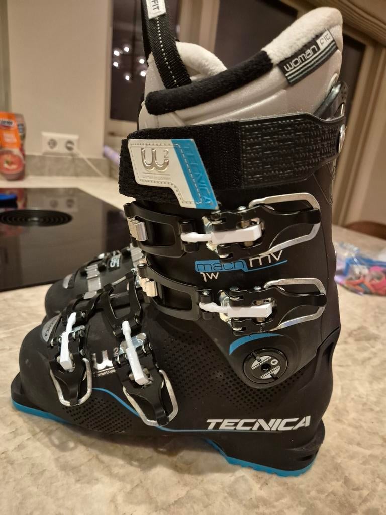 Tecnica Mach1 MV W skischoenen - Dames 24-24.5 mm - maat 38, Overige merken, 160 tot 180 cm, Schoenen, Ophalen of Verzenden