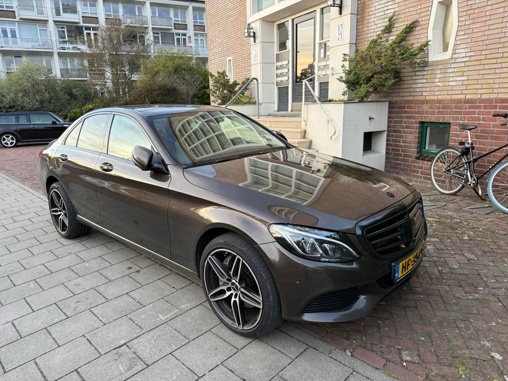 Mercedes-Benz C-Klasse C350 e Plug-in Hybrid 279pk 7G-TRONIC, Auto's, Mercedes-Benz, Automaat, Achterwielaandrijving, Beige, Beige