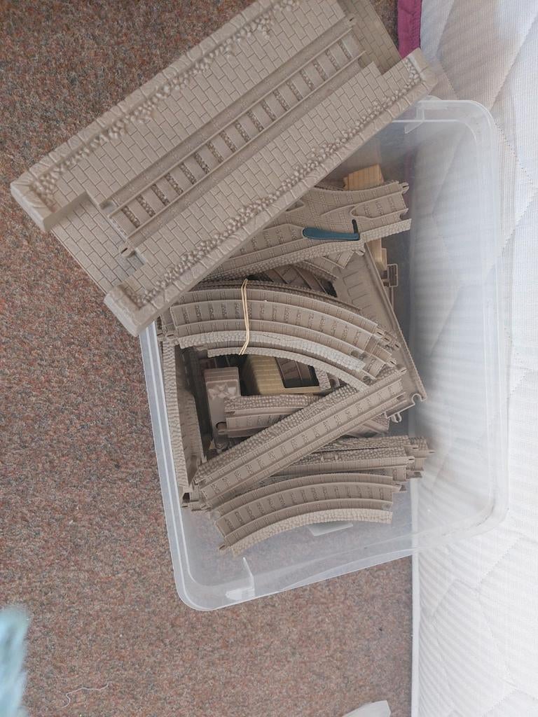 Rails van thomas de trein van de trackmaster serie, Ophalen