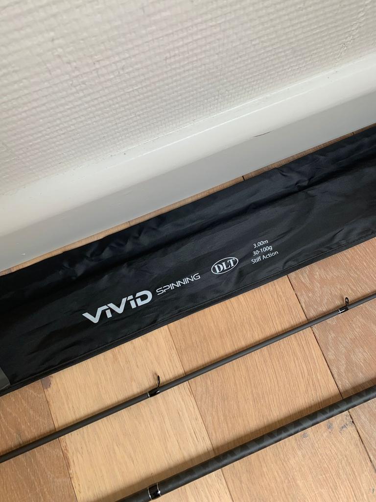 Nieuwe DLT Vivid spinhengel + DLT molen, 3.00m & 30-100 gr, Nieuw, Ophalen of Verzenden, Dlt, Dlt