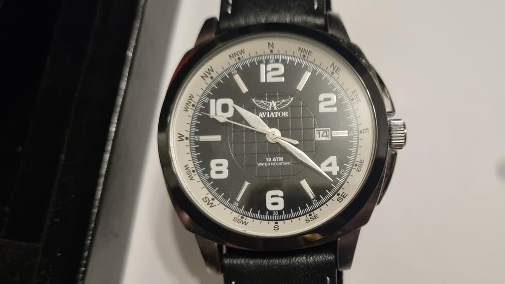 Aviator horloge met extra bandje en manchetknopen, Sieraden, Tassen en Uiterlijk, Horloges | Heren, Ophalen of Verzenden