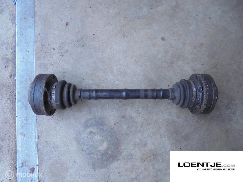 Aandrijfas BMW e28 535 528 520 518 etc, Gebruikt, Ophalen of Verzenden, BMW, BMW