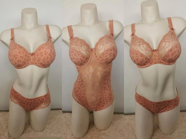 Nieuw prima donna madison body 80d ?75
Beugel bh 75d ?65, Ophalen of Verzenden, ., ., .