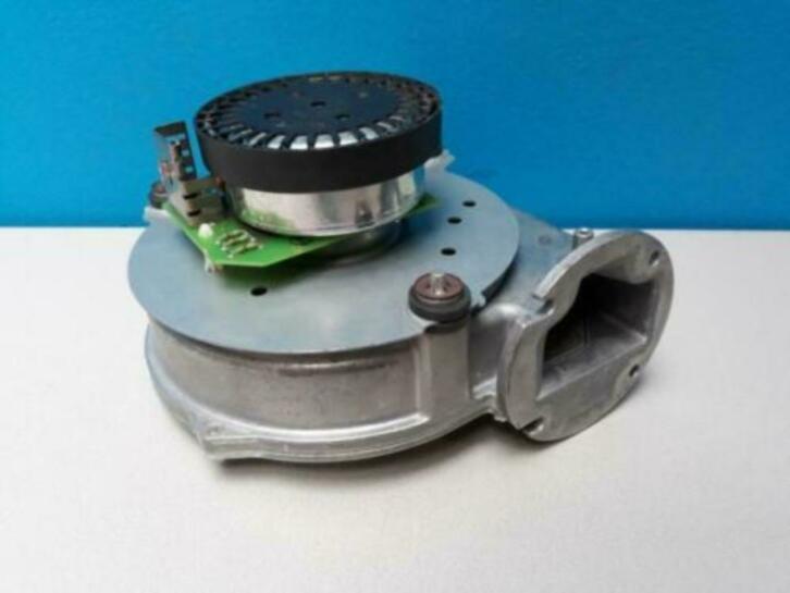 Ventilator Vaillant Solide VHR (Ebmpapst) G1G126-AB13-50, Niet ingevuld, Cv-ketel of Combi-ketel, Niet ingevuld, Zo goed als nieuw