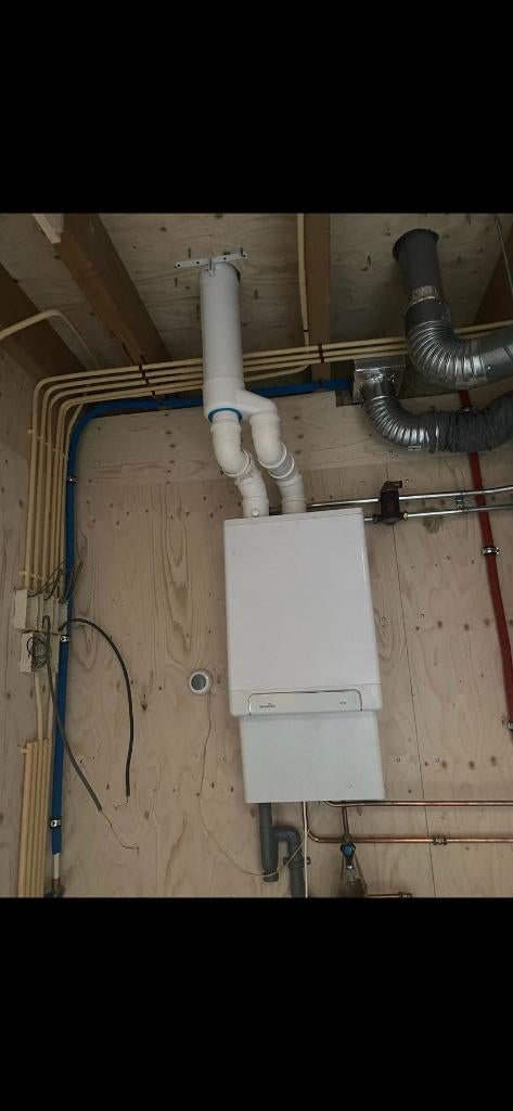 Intergas CV-ketel Hoogrendement, Ophalen, 30 tot 80 cm, Hoog rendement (Hr), Cv-ketel of Combi-ketel