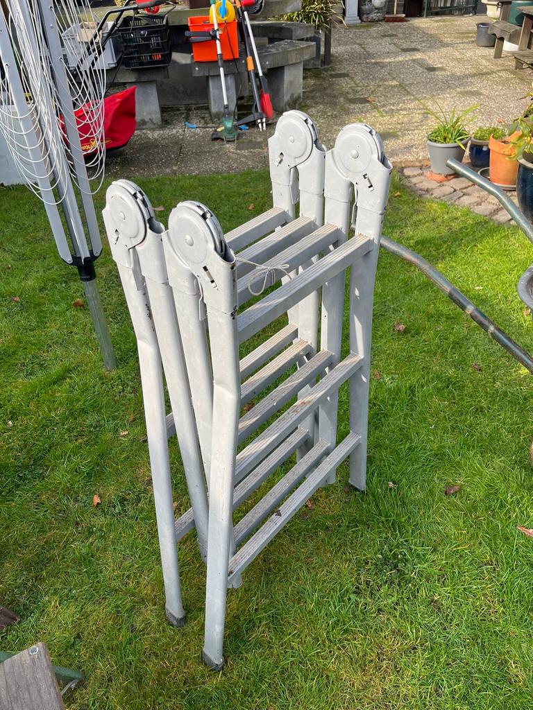 Opvouwbare ladder, Ophalen, Gebruikt, Ladder, Opvouwbaar of Inschuifbaar