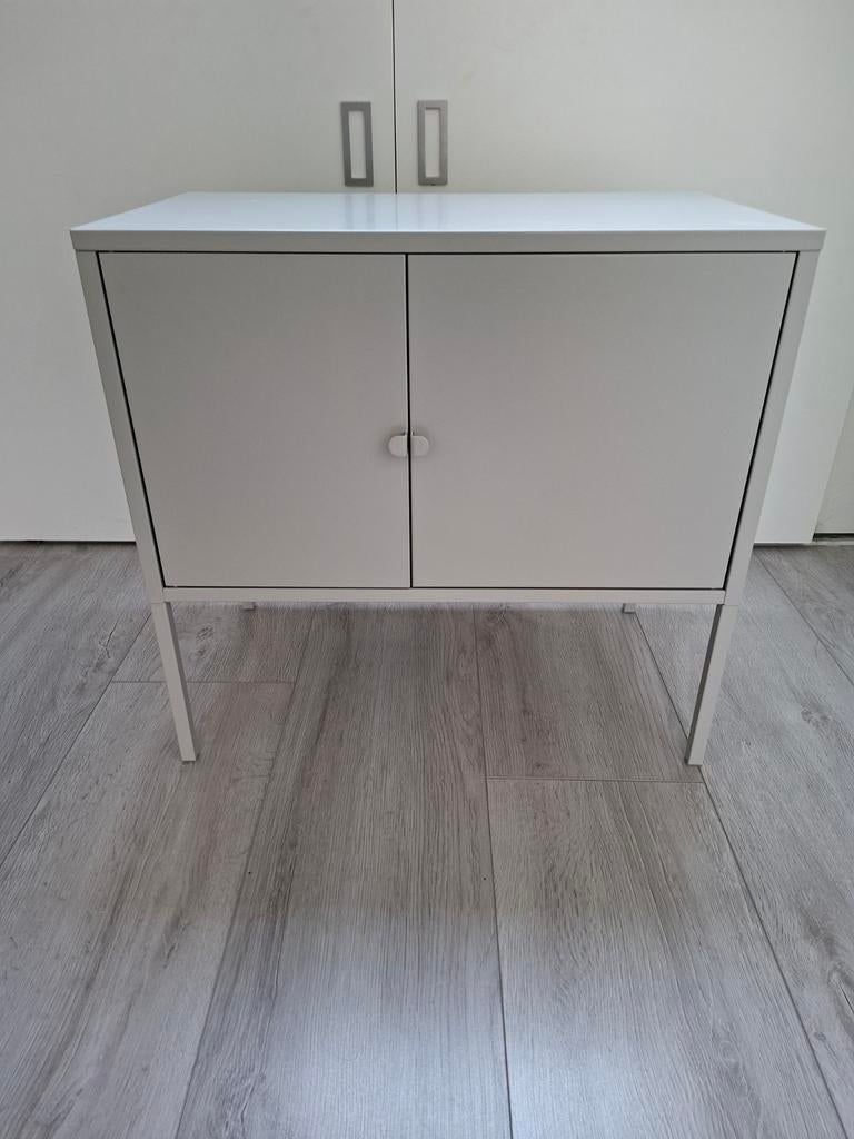 Ikea Lixhult kast - grijs metalen opbergkast, Huis en Inrichting, Kasten | Overige, Ophalen, Zo goed als nieuw