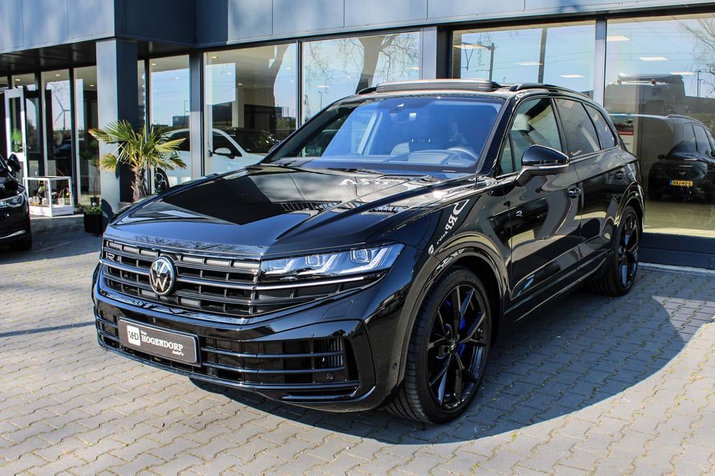 Volkswagen Touareg 3.0 TSi eHybrid 4M R Edition PANO HUD 360, Automaat, Gebruikt, 2995 cc, 462 pk