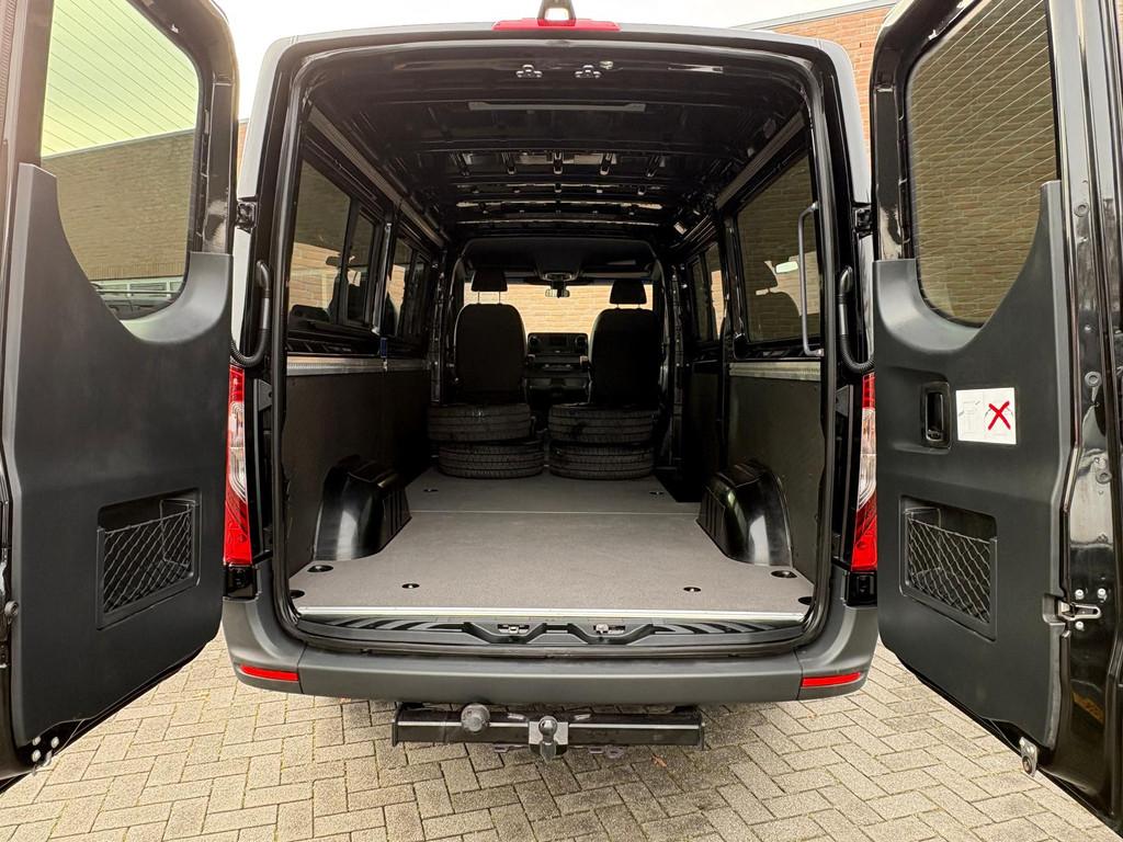Mercedes-Benz Sprinter 316CDI 164PK L2H1 7G-Tronic / Cruisec, Gebruikt, 4 cilinders, Zwart, Mercedes-Benz