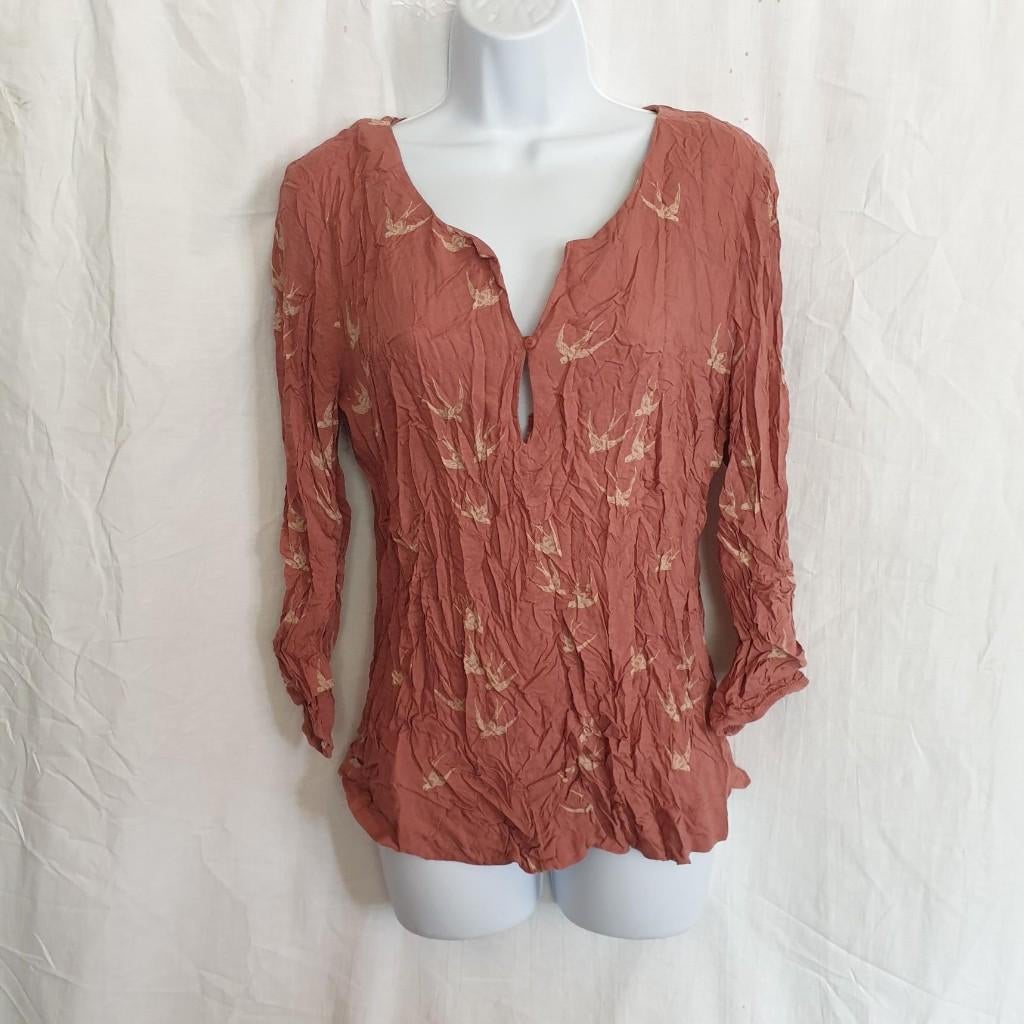 mooi damesshirt met zwaluwen. Mt 44. Merk NafNaf, Kleding | Dames, T-shirts, Zo goed als nieuw, Maat 42/44 (L), Roze, Korte mouw