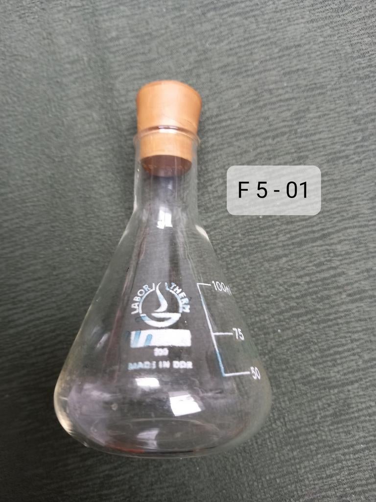 F5 serie: Laboratoriumglas, Glazen kolf uitde voormalige DDR, Verzamelen, Ophalen of Verzenden, Gebruikt, Overige typen