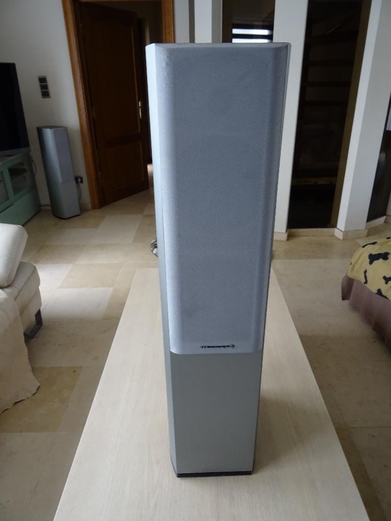 Warfedale Diamond 9.5, Zo goed als nieuw, 120 watt of meer, Front, Rear of Stereo speakers, Ophalen