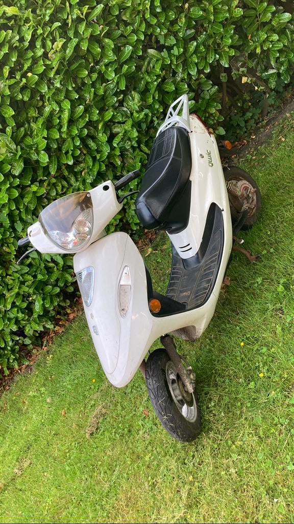 Electrische Scooter Qwic opknapper motorisch goed, Gebruikt, Overige modellen, Elektrisch, Ophalen of Verzenden