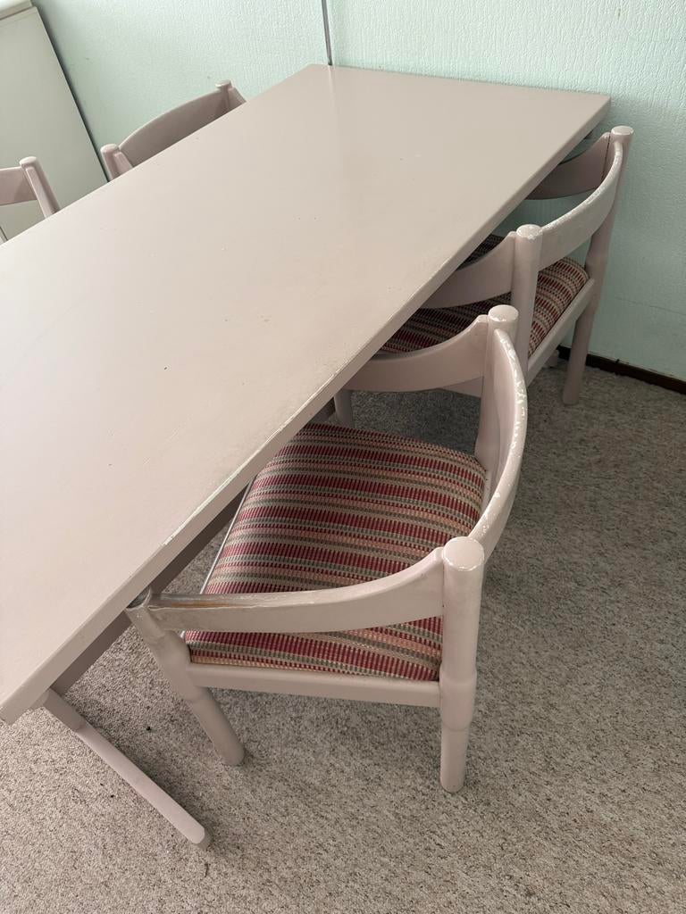 Vier Carimate stoelen, Vico Magistretti voor Cassina, Ophalen