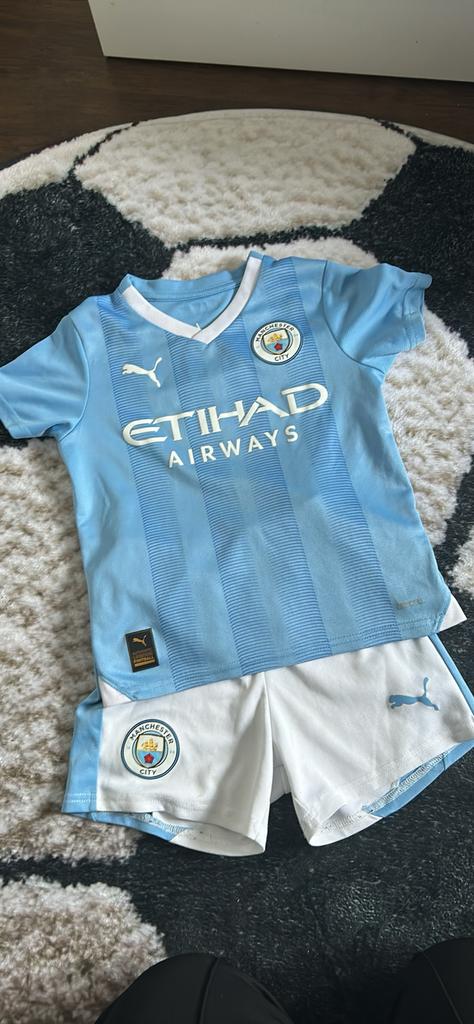 Manchester city tenue 110-116, Maat XS of kleiner, Ophalen, Zo goed als nieuw, Set