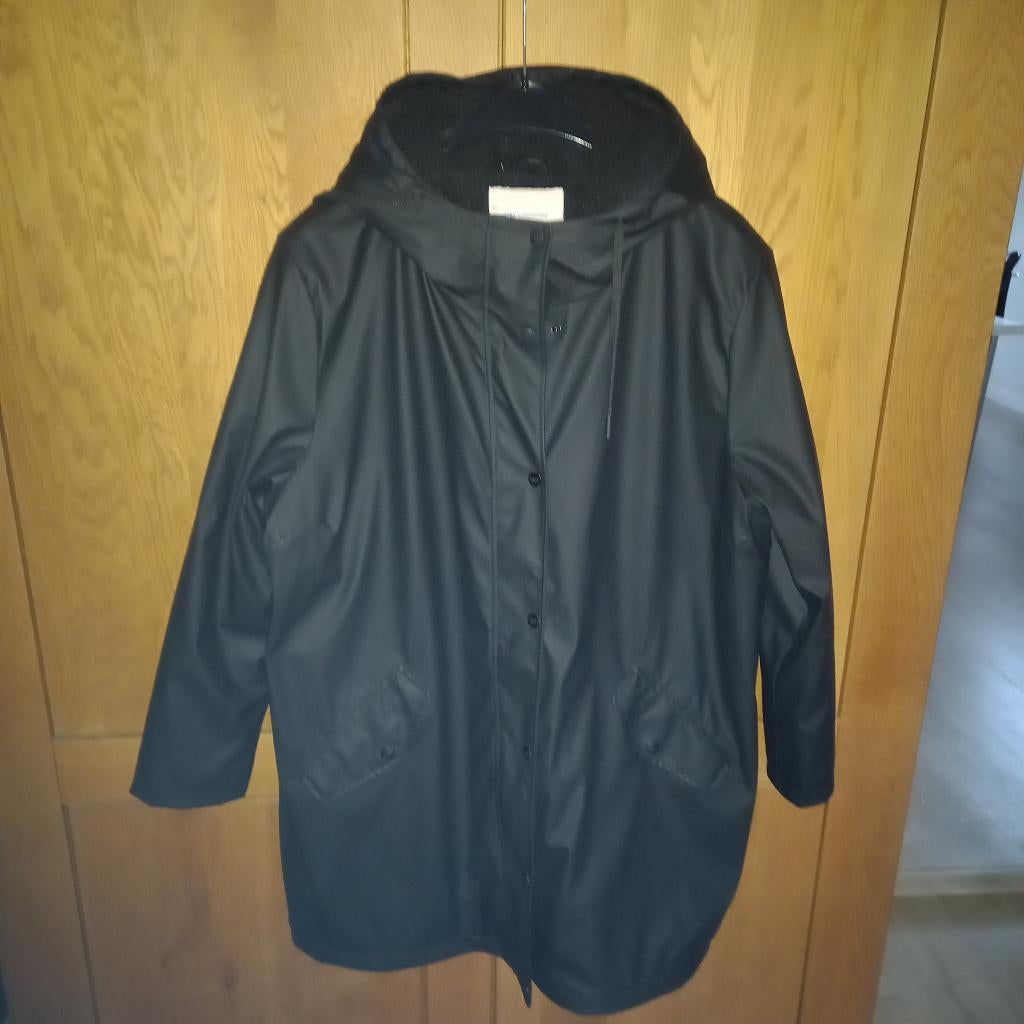 Only Carmakoma zwarte winterjas maat 50/52., Kleding | Dames, Zwart, Maat 46/48 (XL) of groter, Ophalen of Verzenden, Gedragen