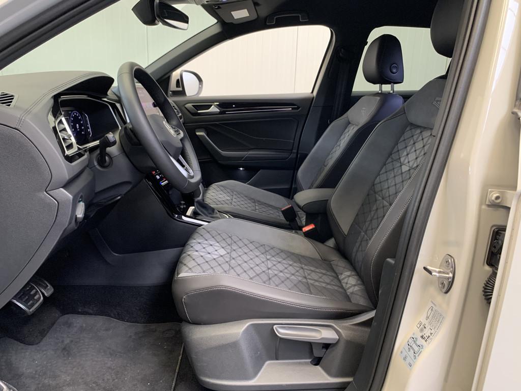Volkswagen T-Roc 1.5 TSI R-Line 150PK IQ LIGHT-CAMERA-NAVI-A, 12 maanden, 1258 kg, Alcantara, Bedrijf
