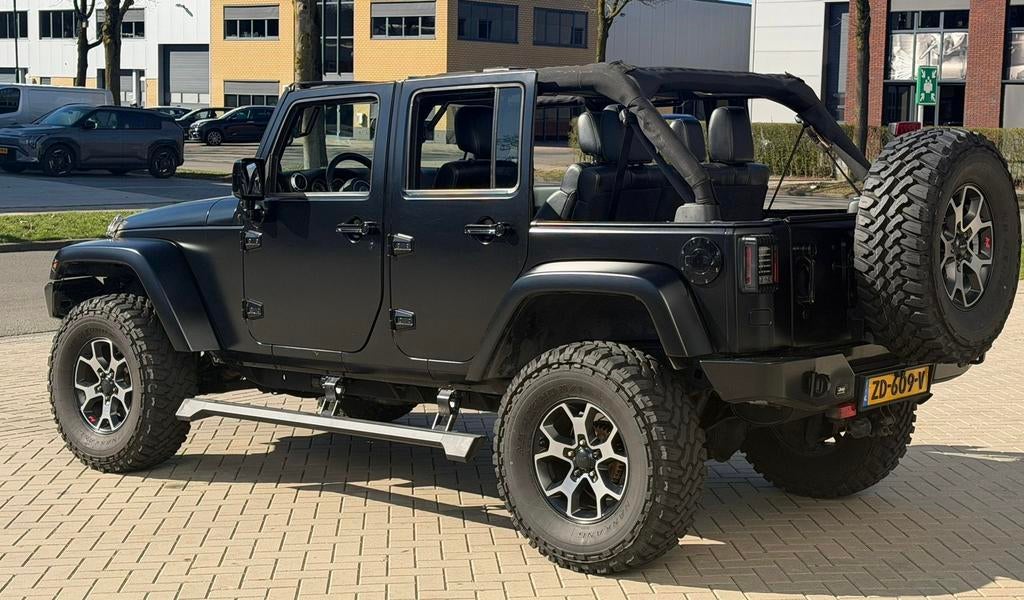 JEEP WRANGLER JK 3.8 V6 SAHARA FACELIFT MODEL HARD/SOFTTOP, Automaat, Zwart, Zwart, Leder