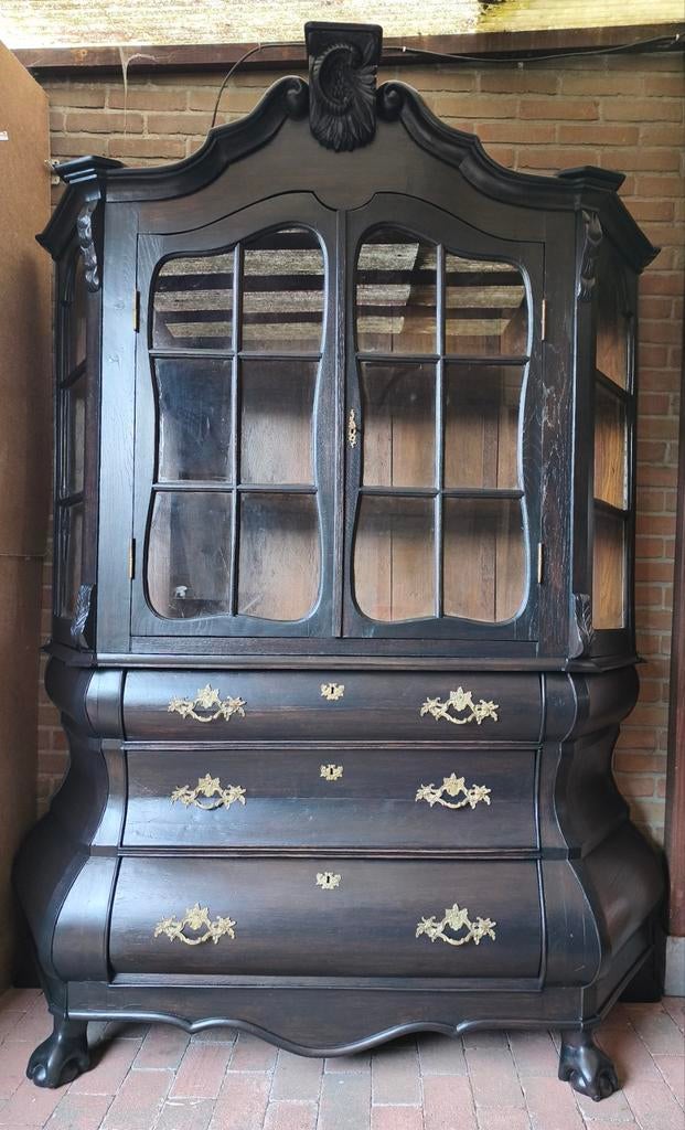 Vitrine Kabinet ze in, Ophalen