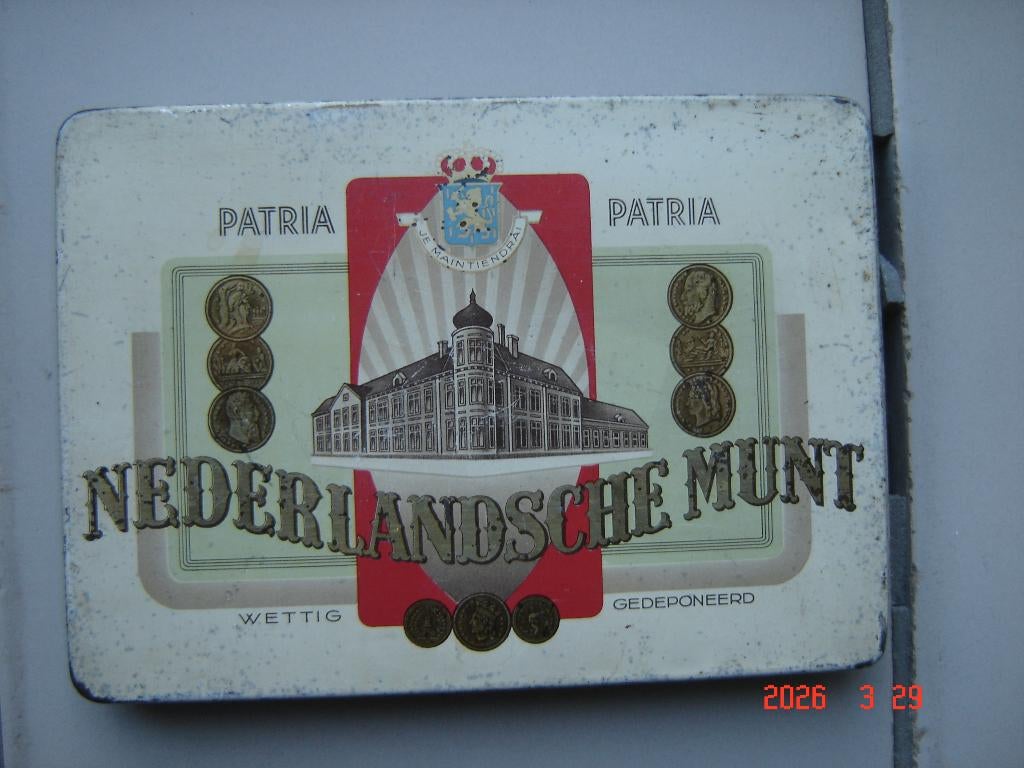 Nederlandsche Munt Paria,fraai oud Sigarenblik, Ophalen of Verzenden, Gebruikt, Overige, Overige merken