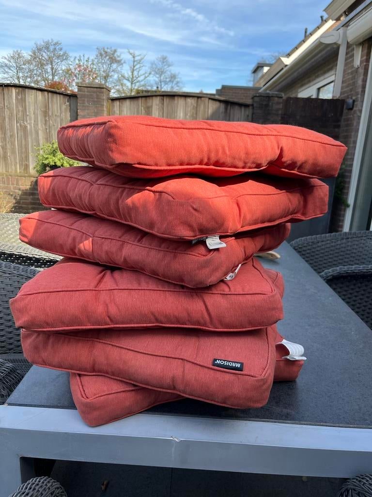 Madison tuinkussens rood/oranje 48x48, Tuin en Terras, Tuinmeubel-accessoires, Ophalen of Verzenden, Gebruikt