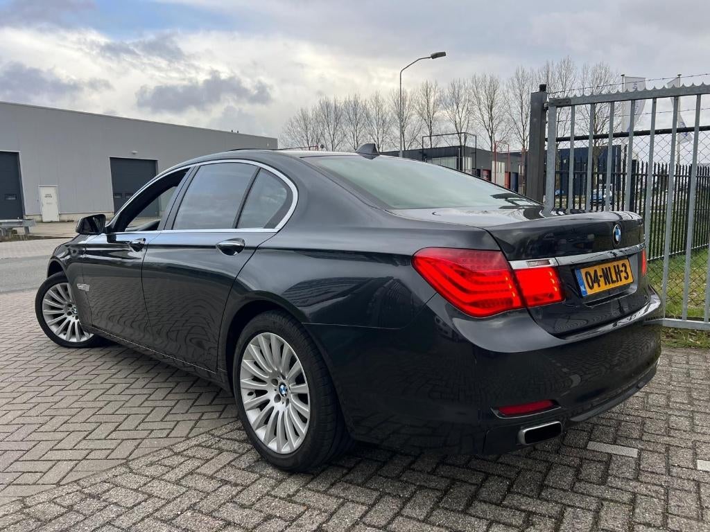 BMW 7-Serie 3.0 I 740i Automaat Leer Schuifdak Camera Full, Automaat, Achterwielaandrijving, USB, Dealer onderhouden