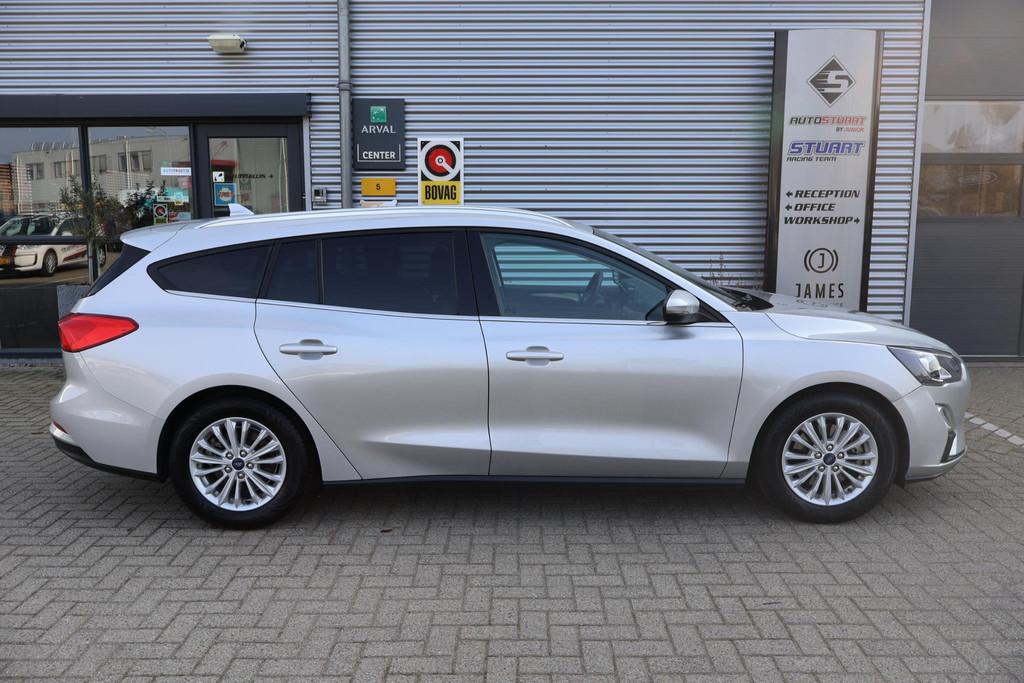Ford Focus Wagon 1.0 EcoBoost Hybrid Titanium X Business 1e, Auto's, Gebruikt, Origineel Nederlands, Zilver of Grijs, 999 cc