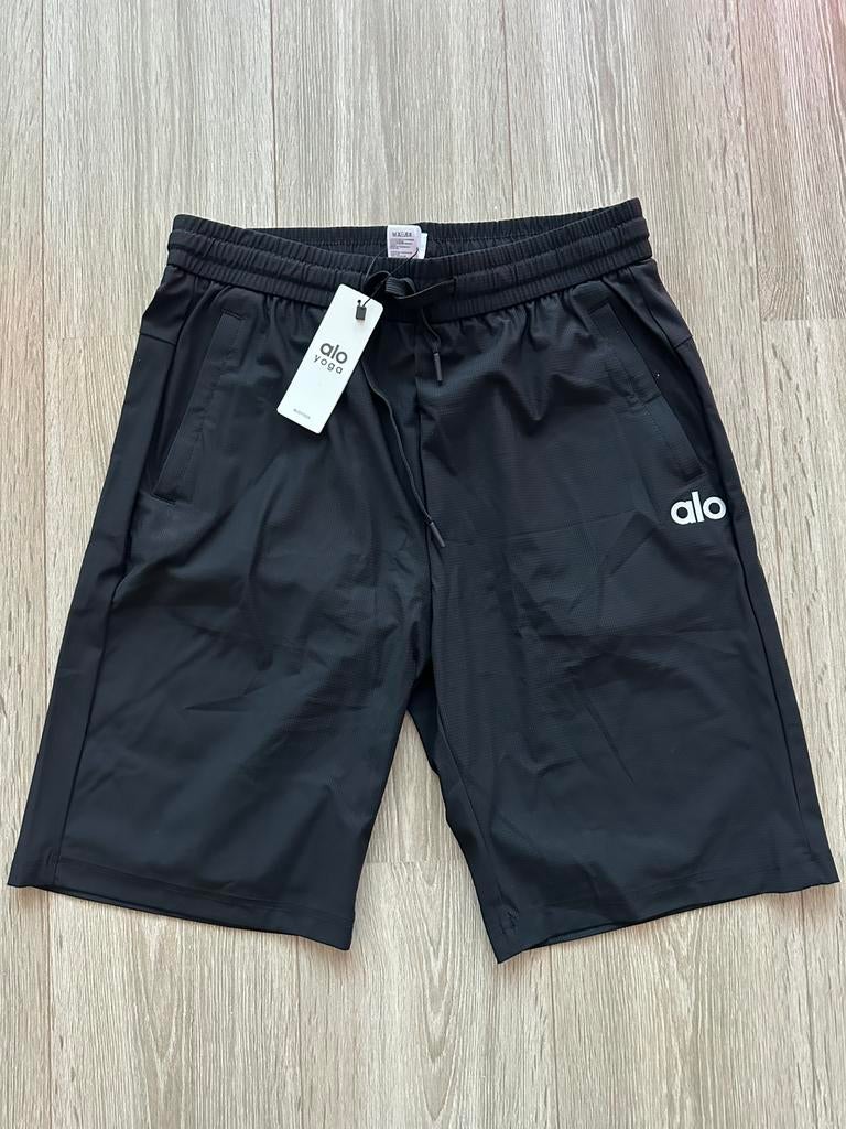 Alo yoga short black xl, Ophalen of Verzenden, Nieuw, Maat 56/58 (XL), Zwart