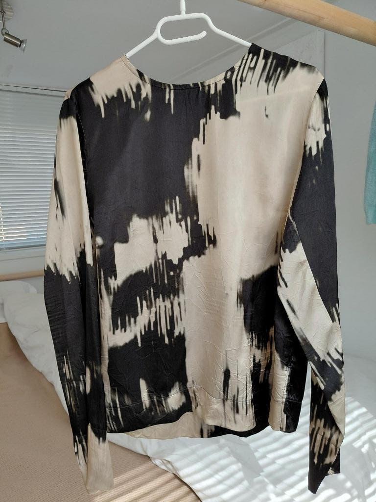 Vanilia top maat 38 - goud/zwart, Kleding | Dames, Tops, Maat 38/40 (M), Vanilia, Zwart, Ophalen of Verzenden