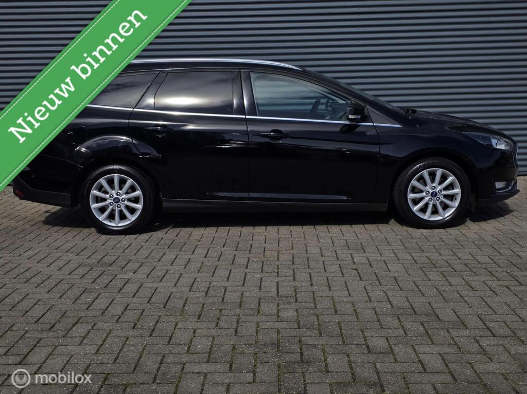 Ford Focus Wagon 1.5 Titanium, Euro 6, 4 cilinders, Zwart, Origineel Nederlands