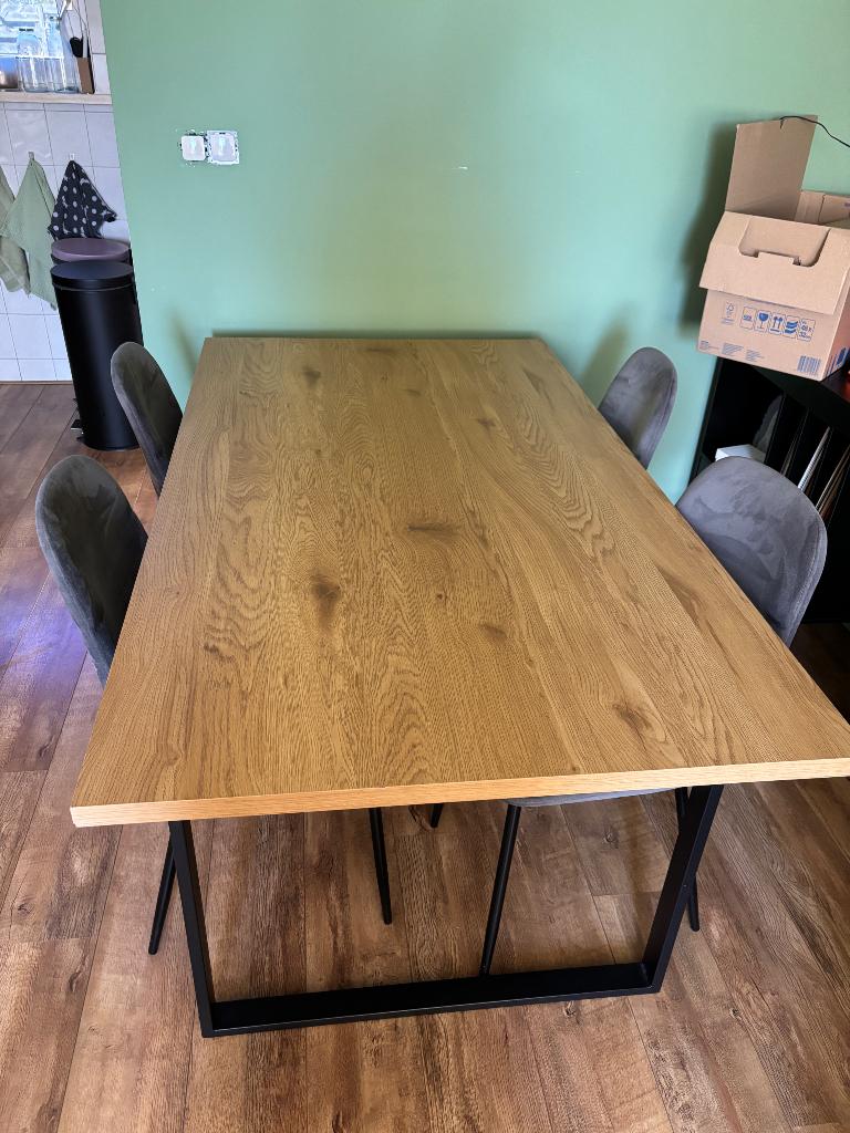 Eettafel met stoelen, Ophalen, Houtlook met industriële zwarte poten, 50 tot 100 cm, Zo goed als nieuw