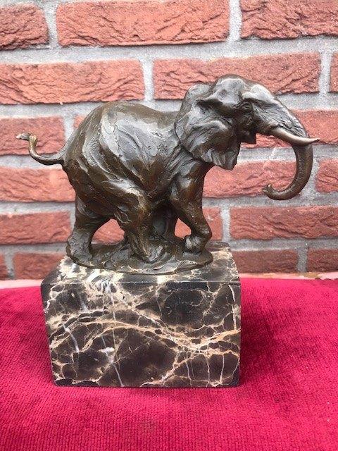 levensechte olifant, brons en marmer, Ophalen of Verzenden, Brons