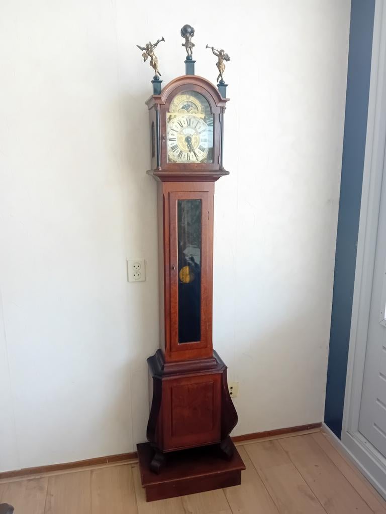 Staand horloge J.M. Verbrugge Amsterdam klok, Ophalen
