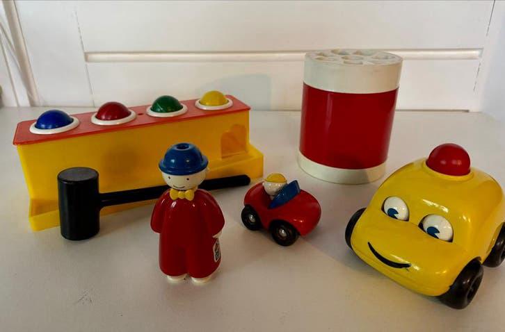 Vintage Ambi Toys (mannetje + rode auto zijn verkocht!), Kinderen en Baby's, Ophalen of Verzenden, Gebruikt, Overige typen, Met wieltjes