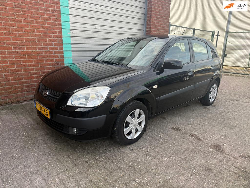 Kia Rio 1.4 X-tra Airco Bj:2007 NAP!, Voorwielaandrijving, Gebruikt, 4 cilinders, 1054 kg