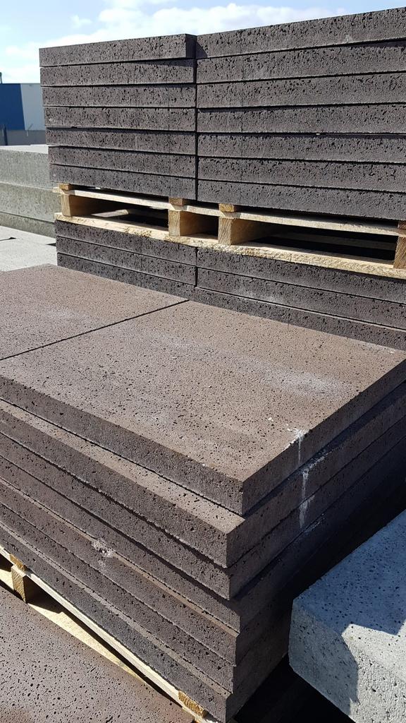 Unieke kans – Oud Hollandse tegels 60x60x5 taupe €25 m², Tuin en Terras, Nieuw, Ophalen of Verzenden, 10 m² of meer, Beton